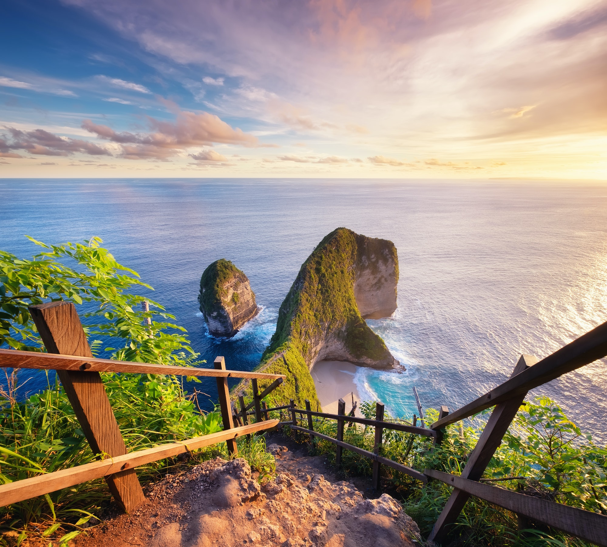 Kelingking beach, Nusa Penida island, Indonesia.