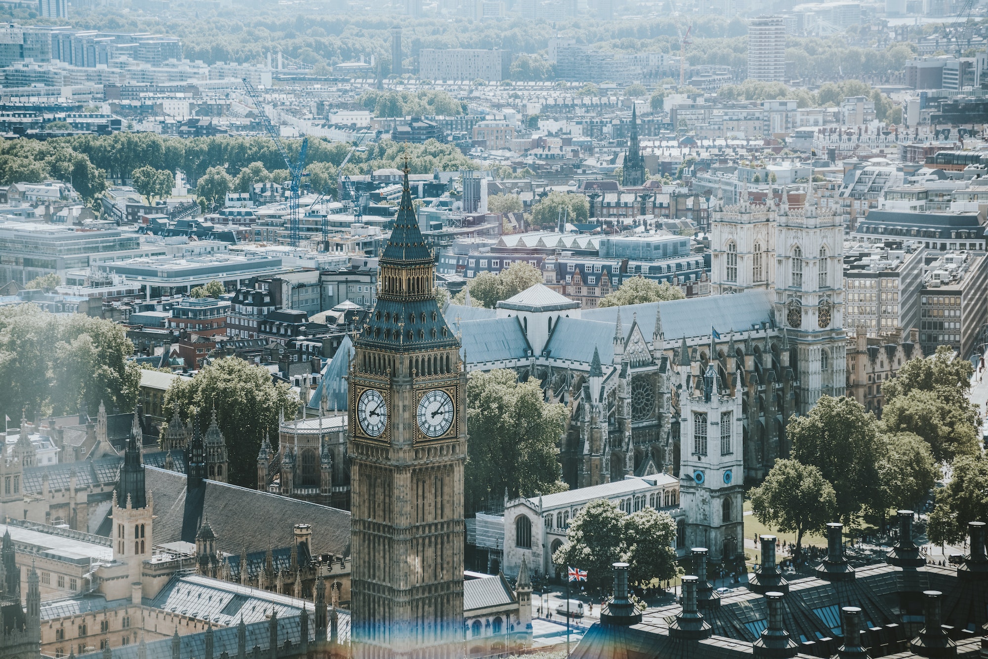 London desktop wallpaper background, vivid tone