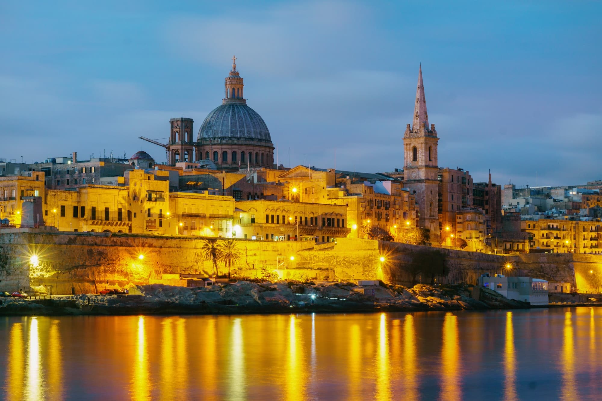 Night view of Valletta