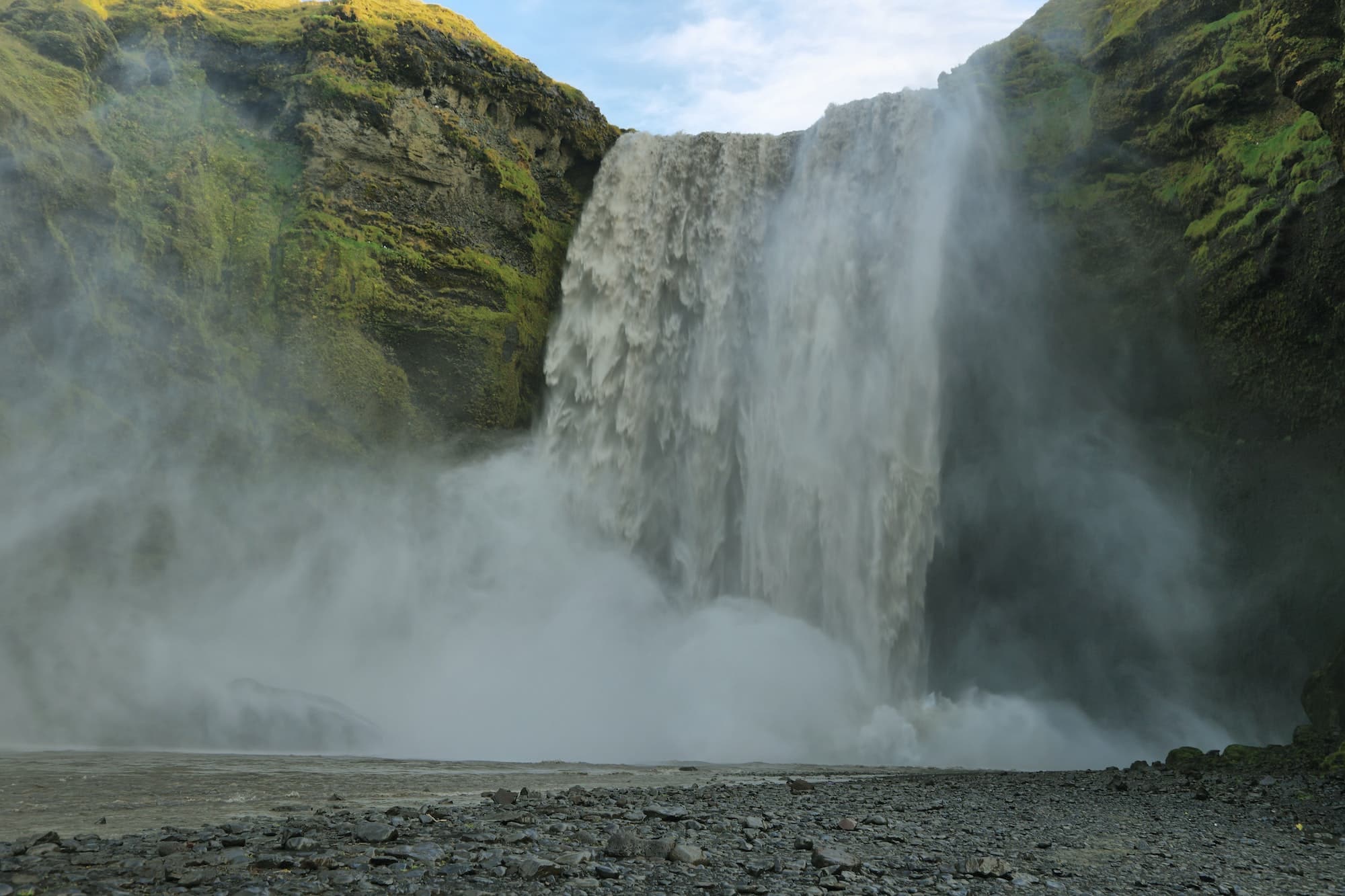 Skogarfoss waterfall, Iceland.